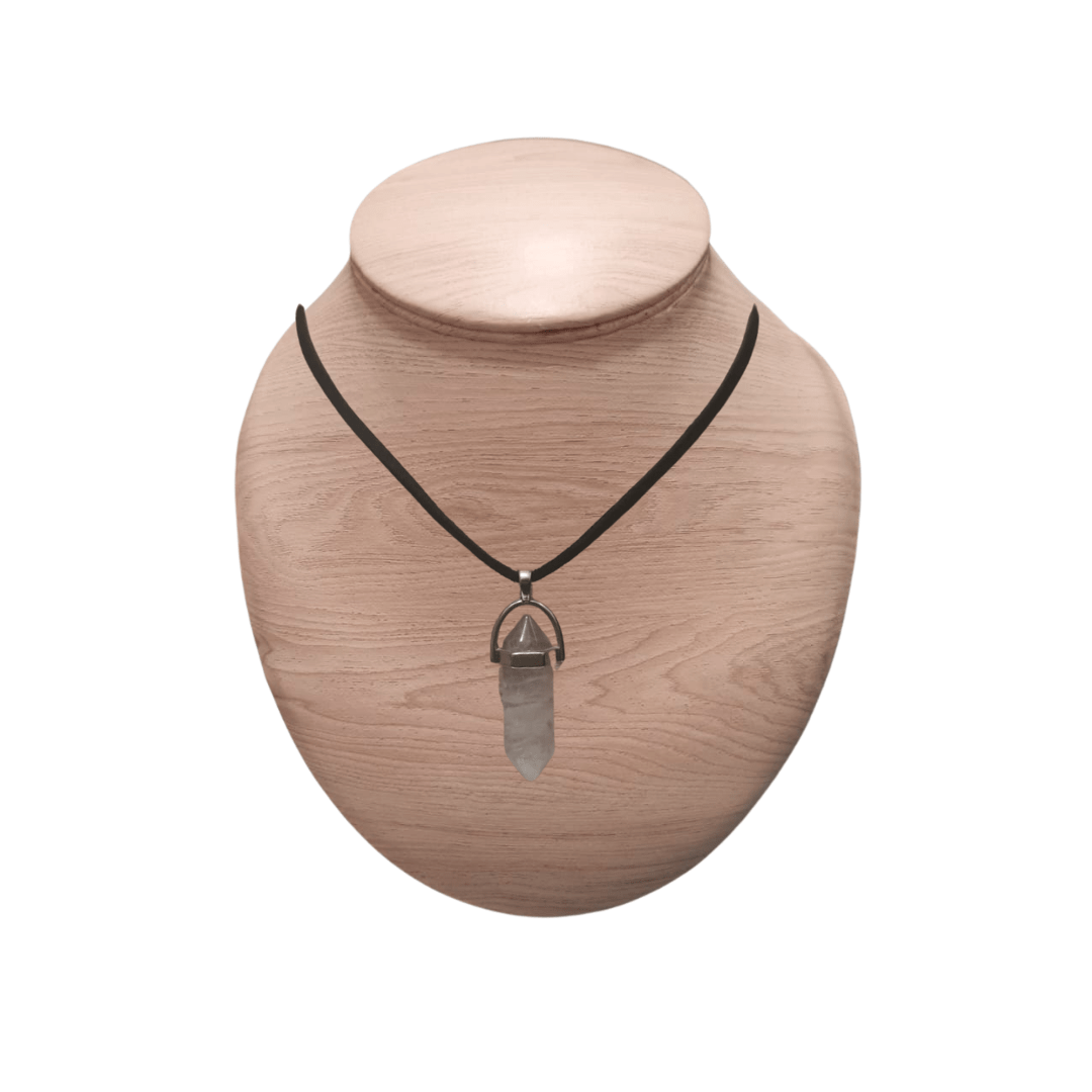 Colar com Quartzo Cristal